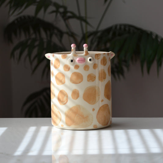Jumbo Giraffe Vase