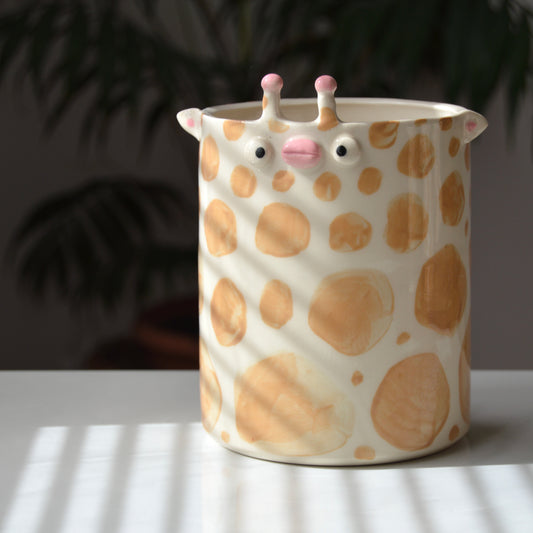 Jumbo Giraffe Vase
